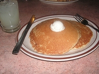 デニーズでパンケーキ