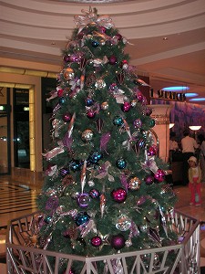 ハリウッドホテルのクリスマスツリー